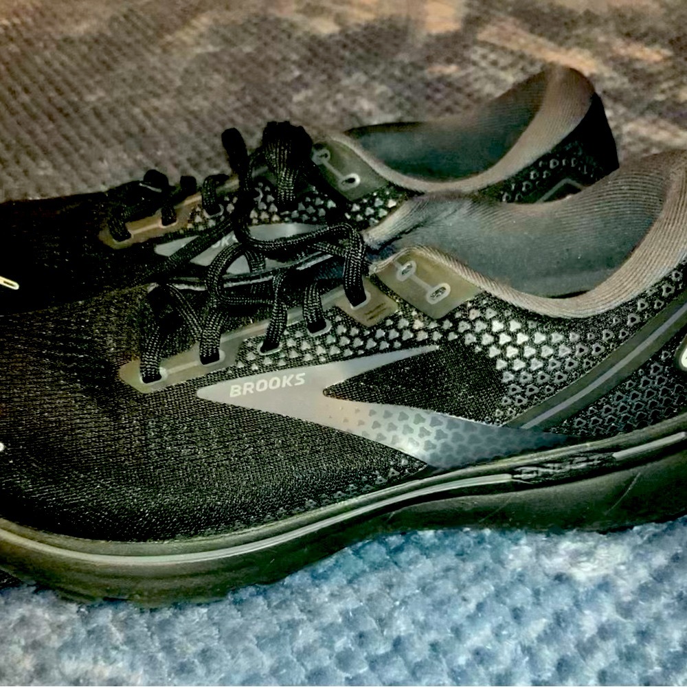 Brooks Men's Shoes